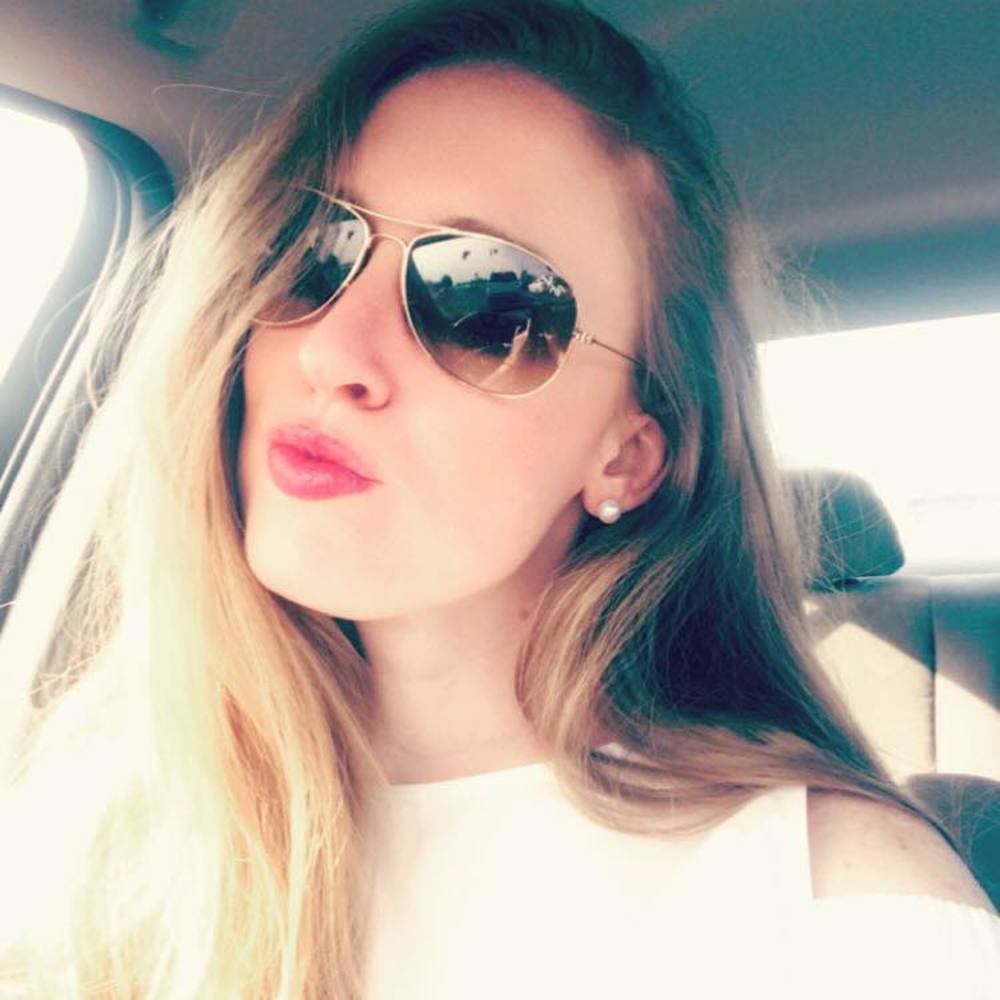 Meet your Posher, Ashley